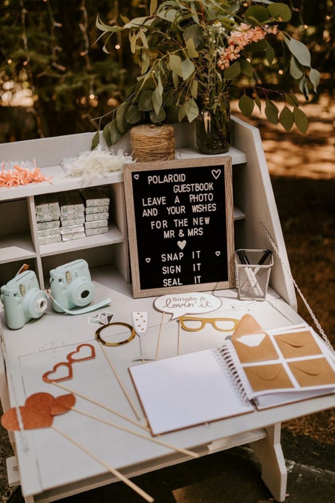 party table decorations
