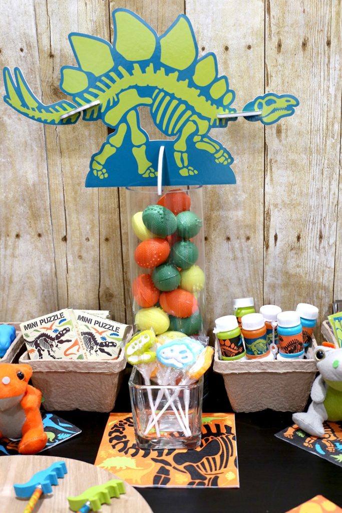 party table decorations