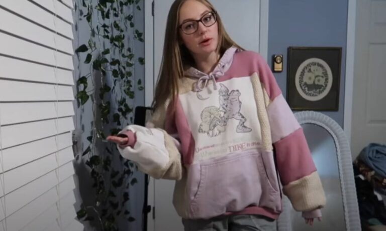 DIY Patchwork Hoodie You Can Actually Make at Home